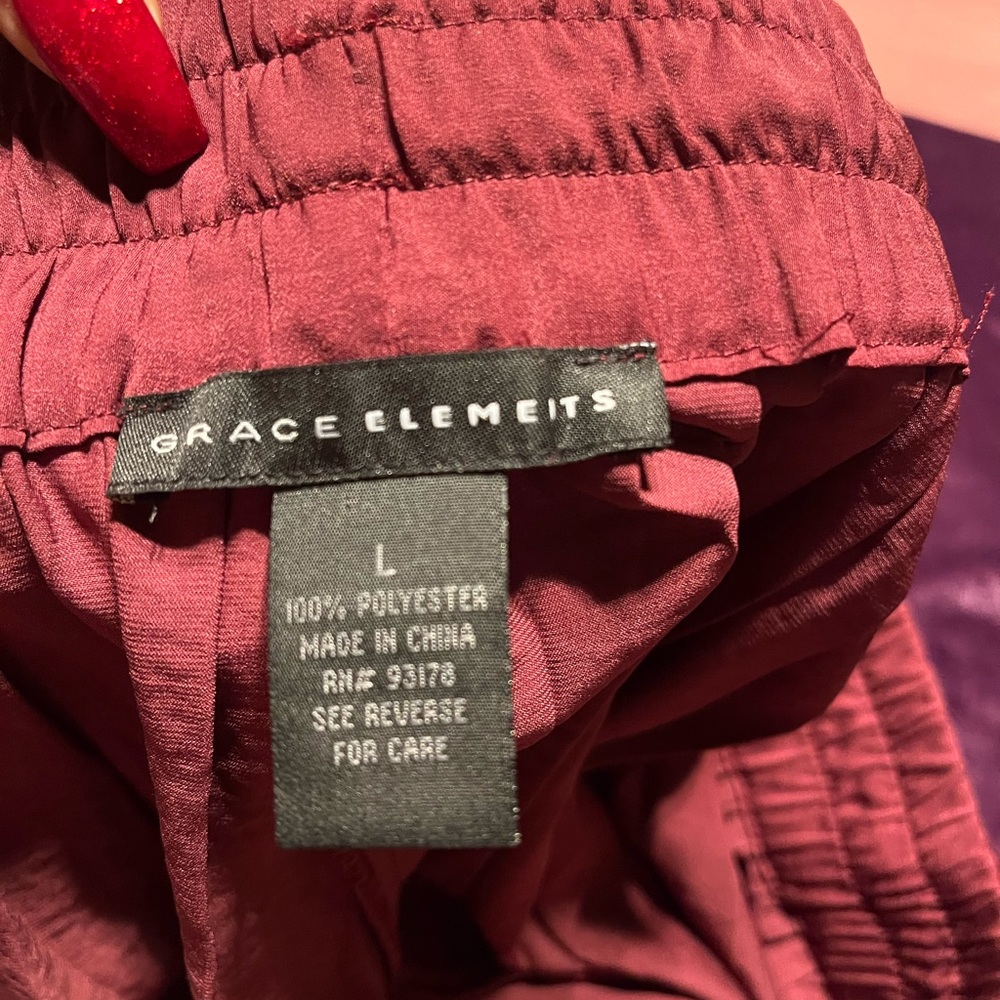 Burgundy Pleated Capri Pant - Picture 2 of 3